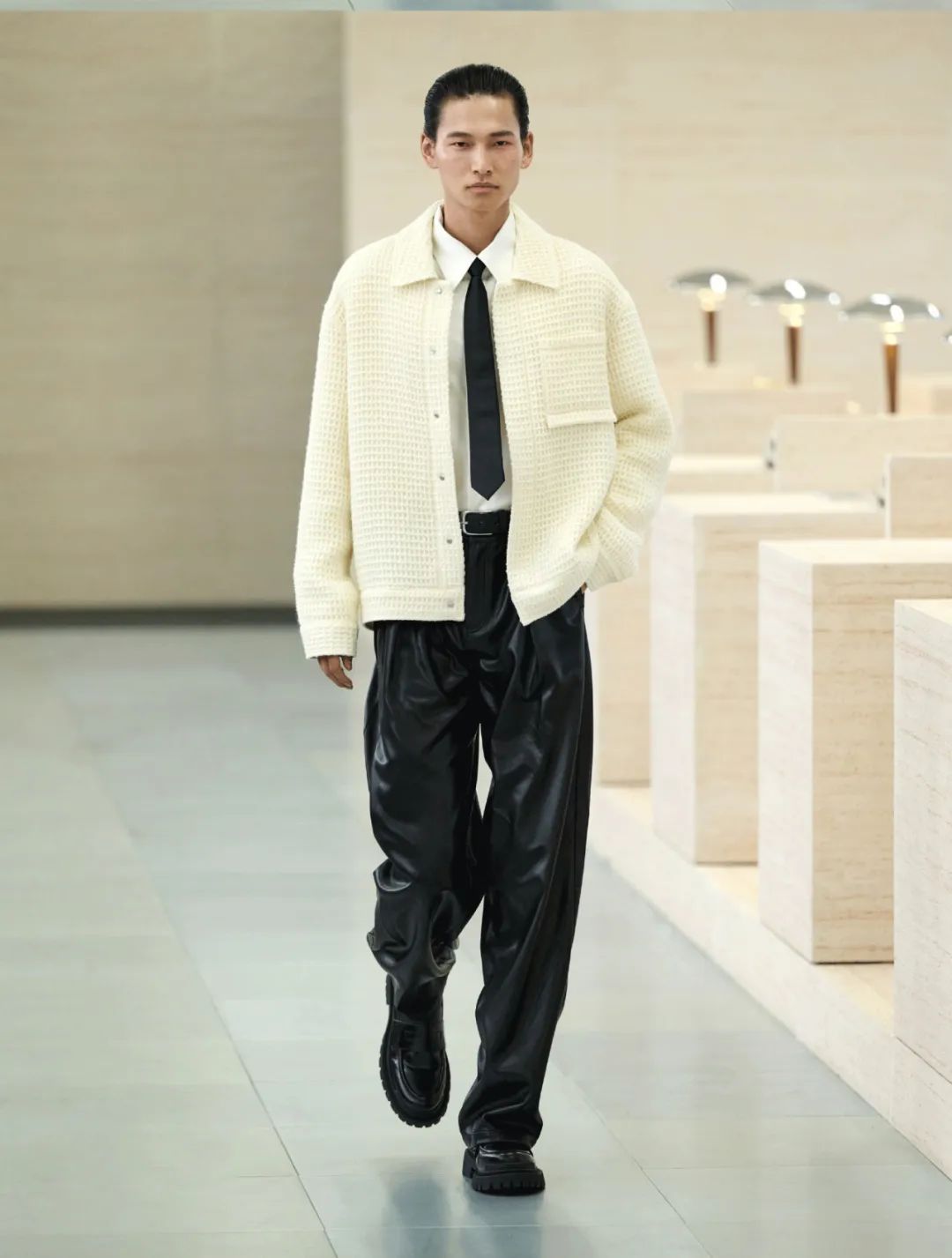 2025年针织服装细节设计趋势 百变口袋